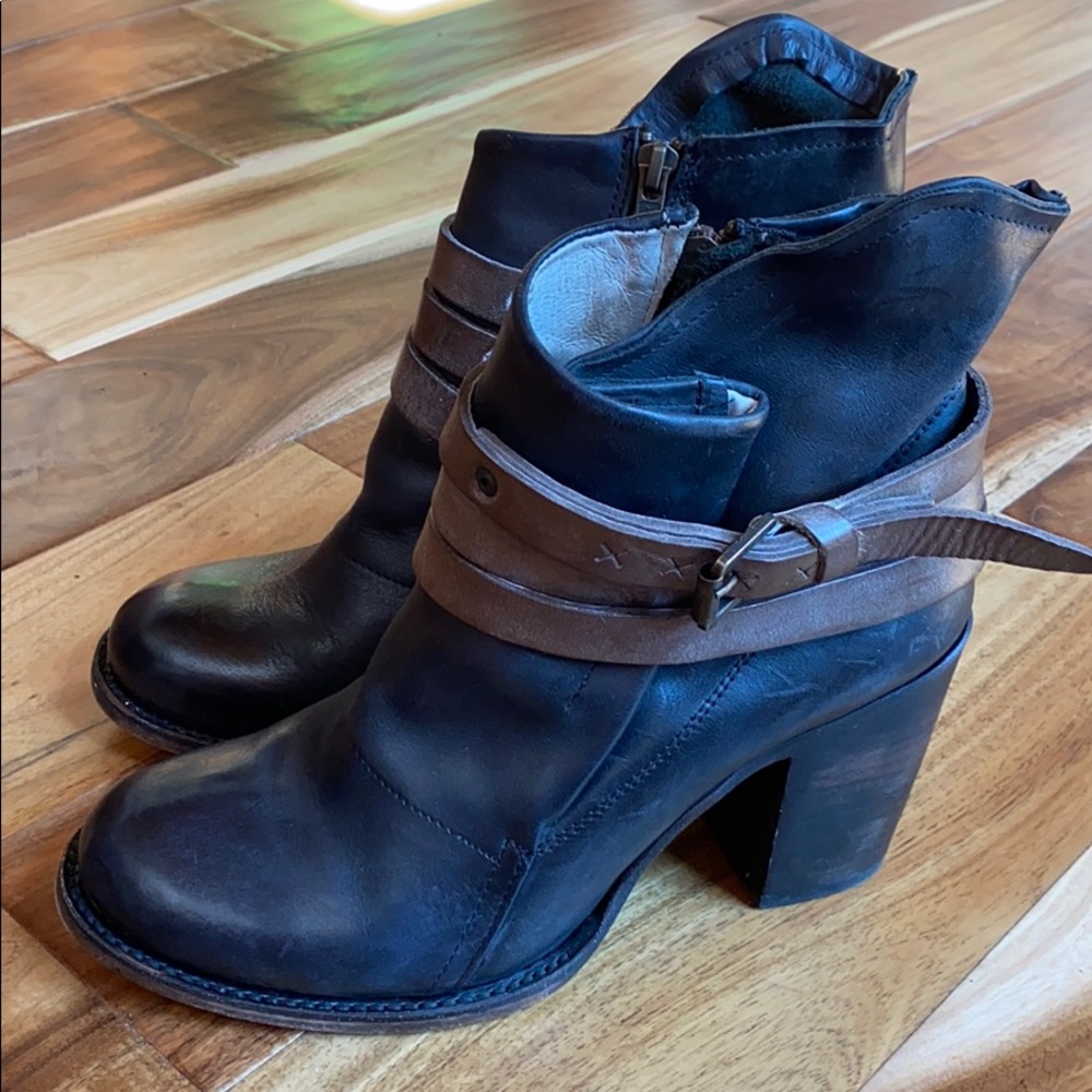 Freebird by Steve Madden Blaze boots. Sz 10